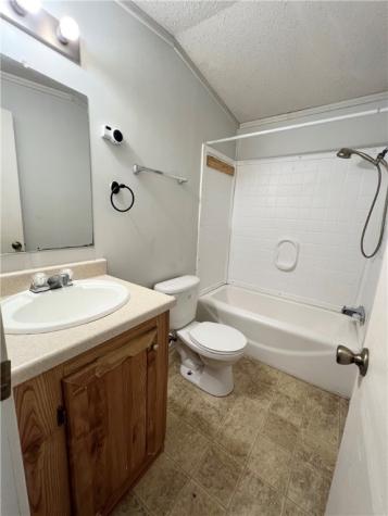 186 County Road 161 Alice TX 78332