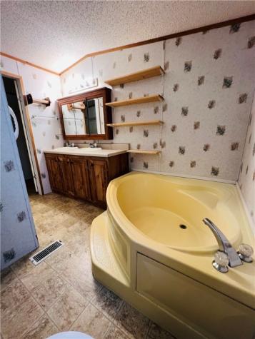 186 County Road 161 Alice TX 78332