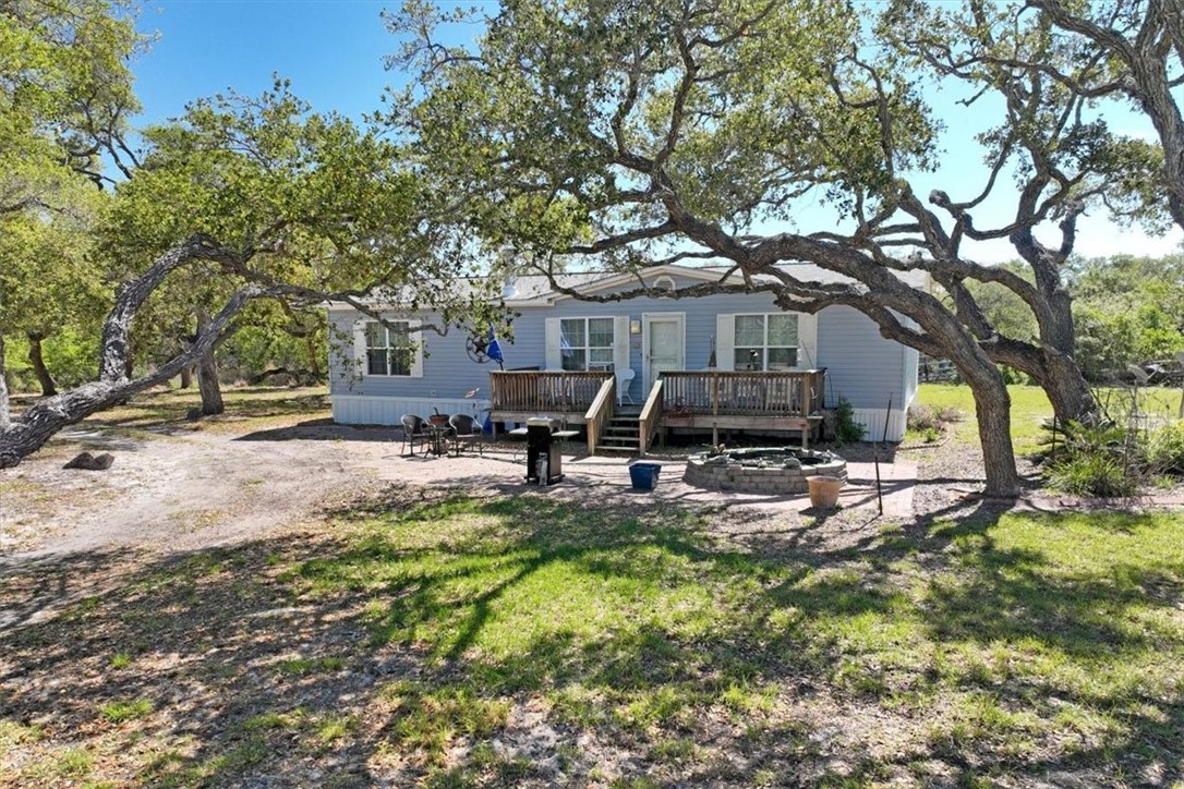 441 N Palmetto Street Rockport TX 78382