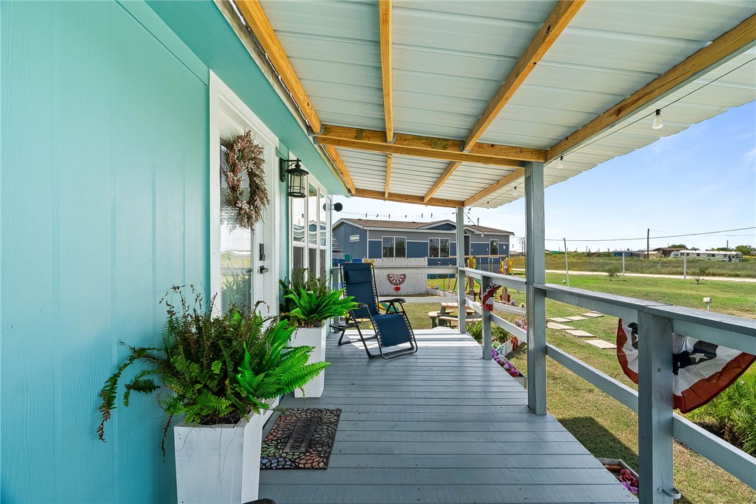 260 Allen M Parks Drive Rockport TX 78382