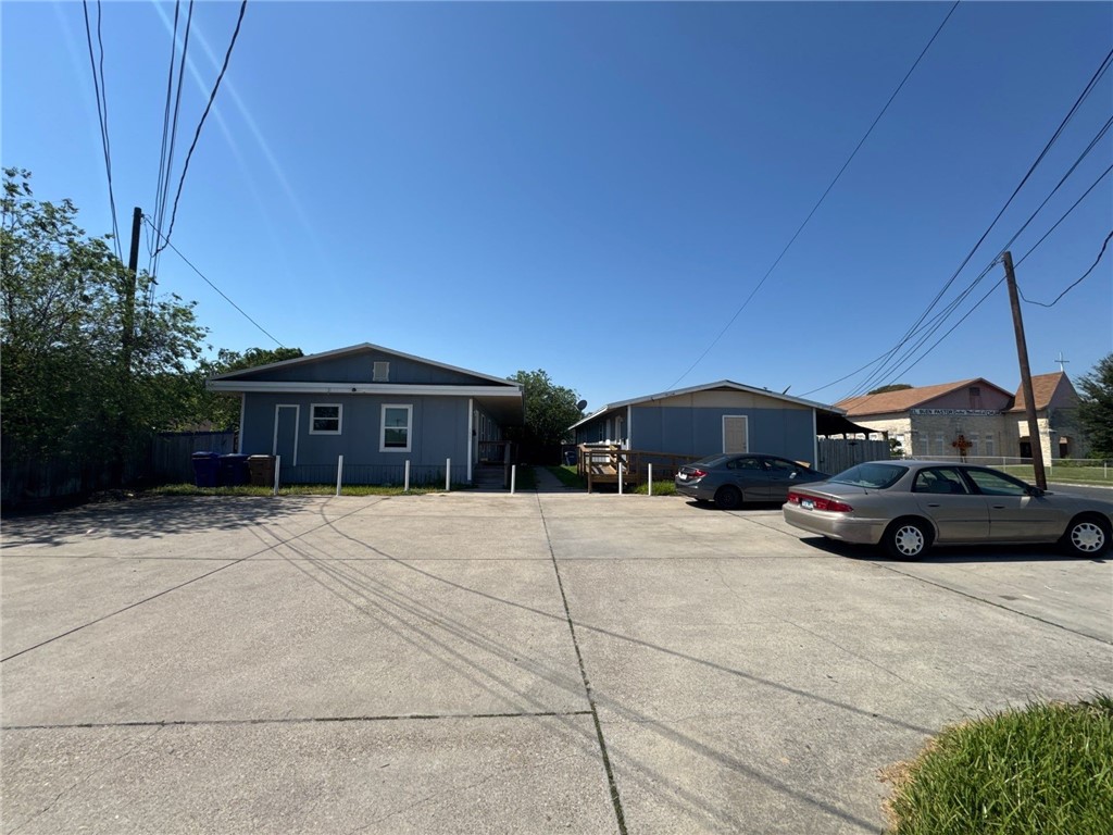 1901 & 1905 15th Street Corpus Christi TX 78404