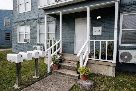 642 Robinson Street Corpus Christi TX 78404