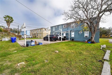 642 Robinson Street Corpus Christi TX 78404