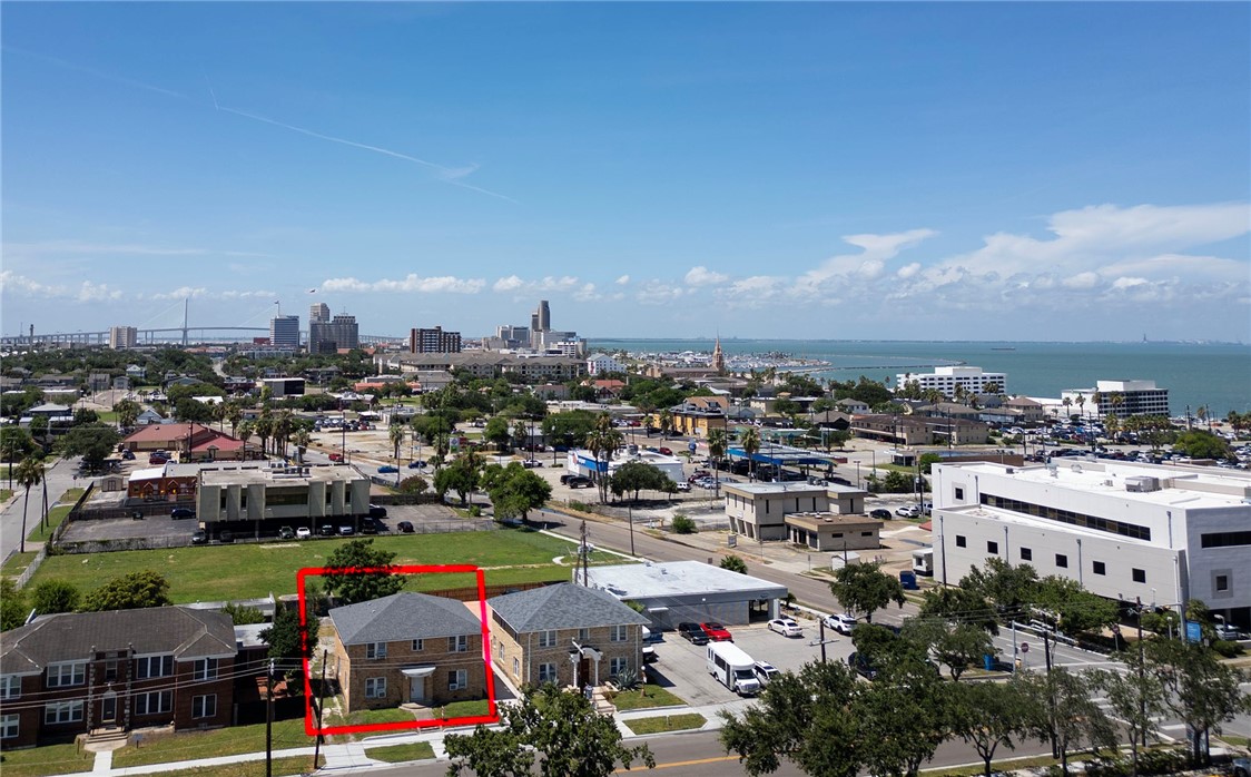 724 Elizabeth Street Corpus Christi TX 78404