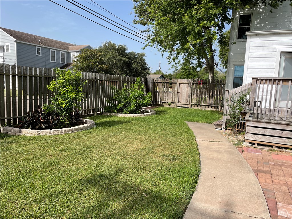 118 Cole Street Corpus Christi TX 78404