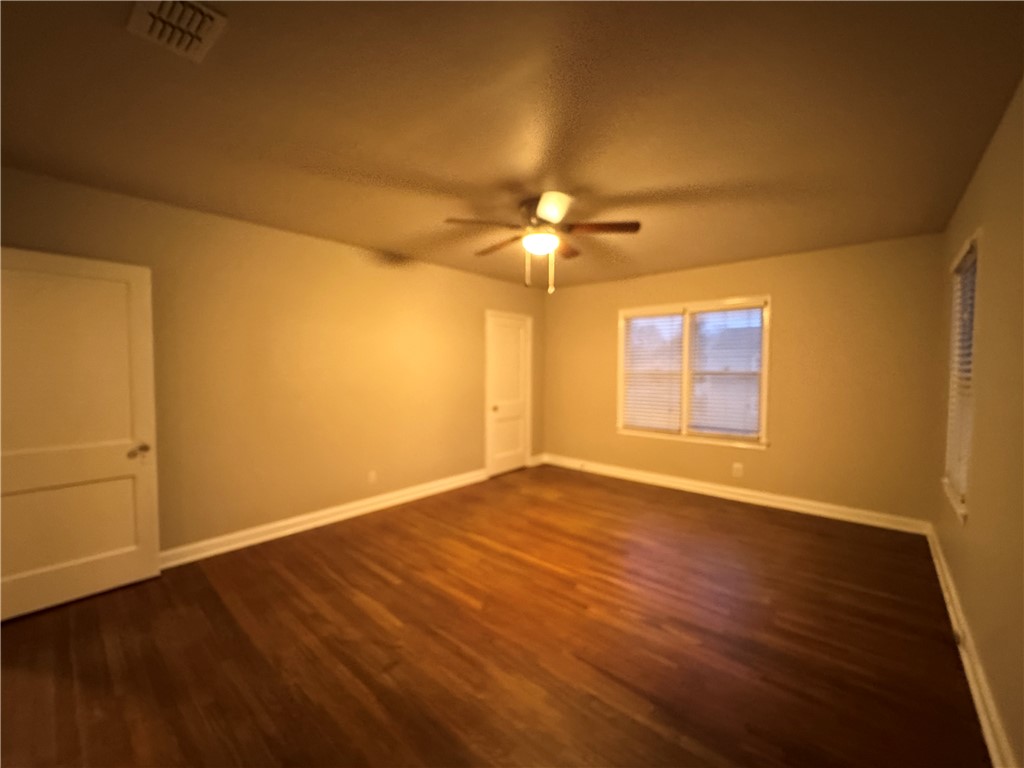 118 Cole Street Corpus Christi TX 78404