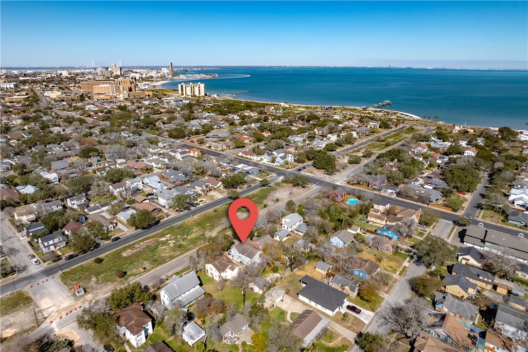 325 Louisiana Avenue Corpus Christi TX 78404