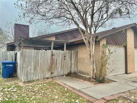 6624 Hardwick Drive Corpus Christi TX 78412