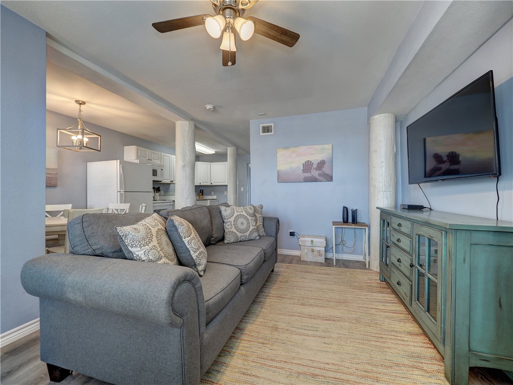 419 6th Street Port Aransas TX 78373