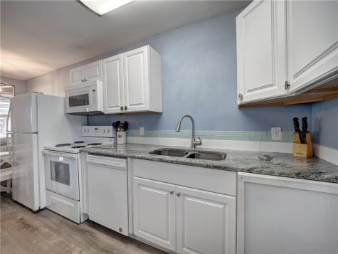 419 6th Street Port Aransas TX 78373