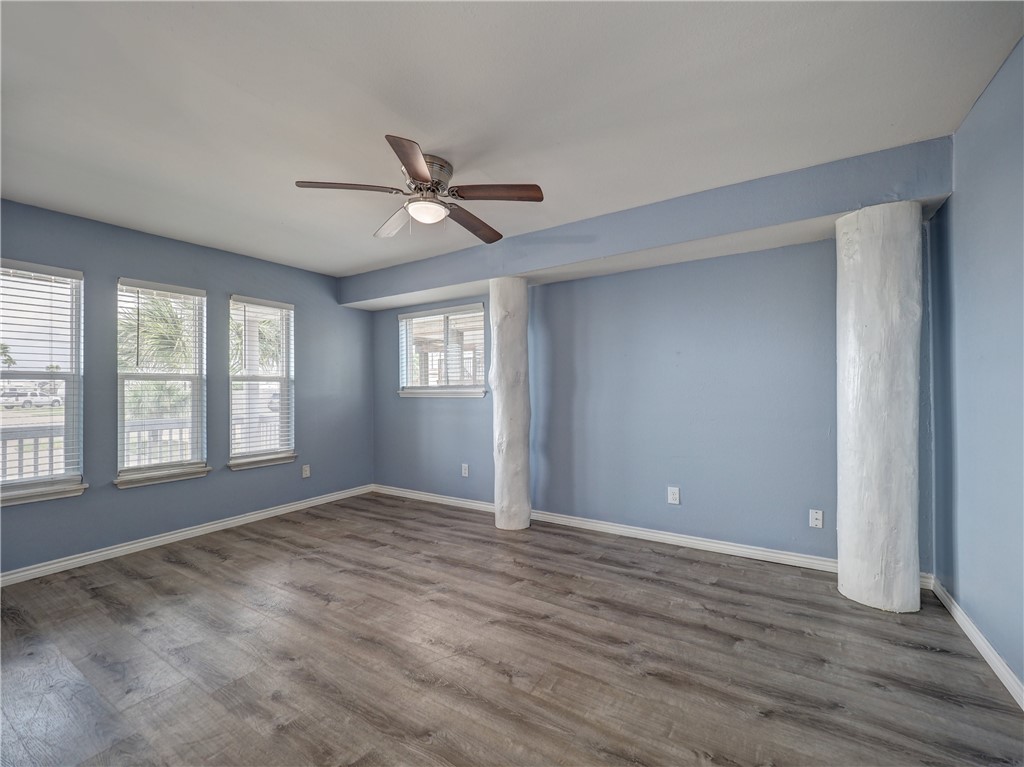 419 6th Street Port Aransas TX 78373