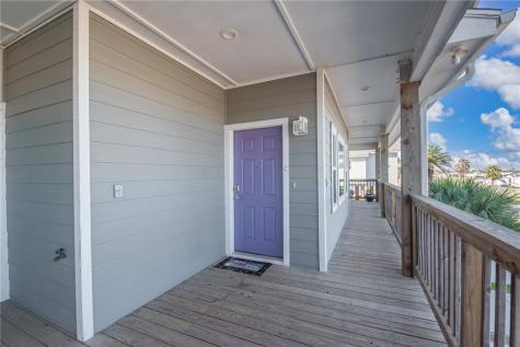 413 6th Street Port Aransas TX 78373