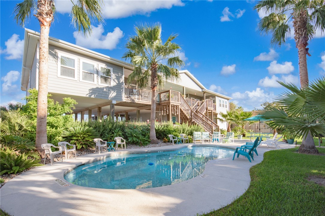 413 6th Street Port Aransas TX 78373