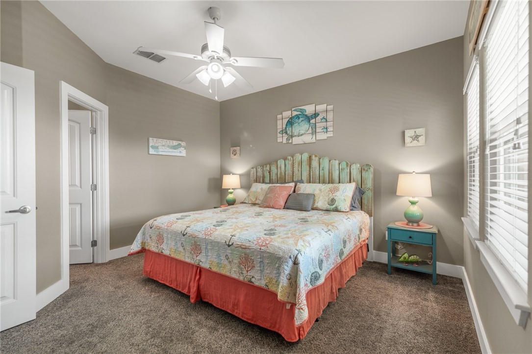 413 6th Street Port Aransas TX 78373