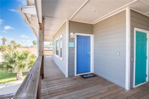 413 6th Street Port Aransas TX 78373
