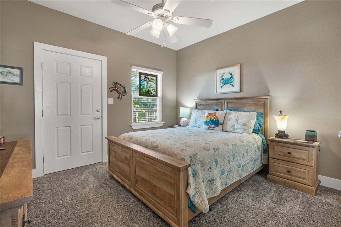 413 6th Street Port Aransas TX 78373