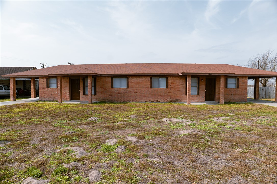 1839 Elizabeth Street Ingleside TX 78362