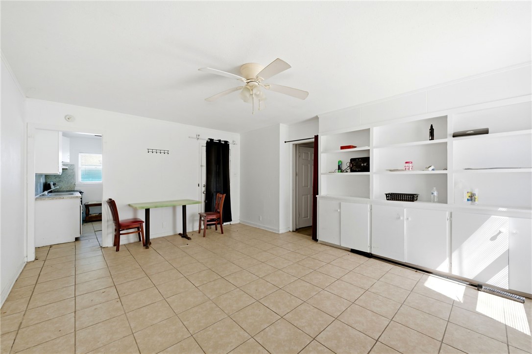 203 S 6th Street Rockport TX 78382