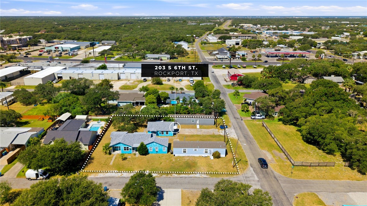 203 S 6th Street Rockport TX 78382