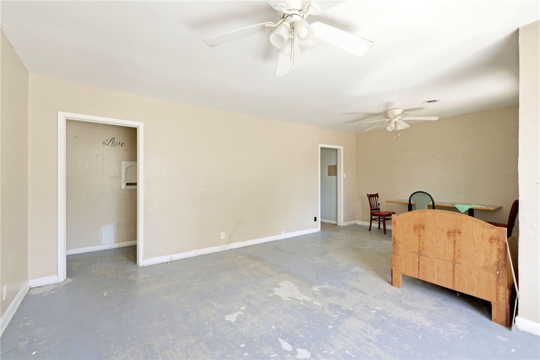 203 S 6th Street Rockport TX 78382