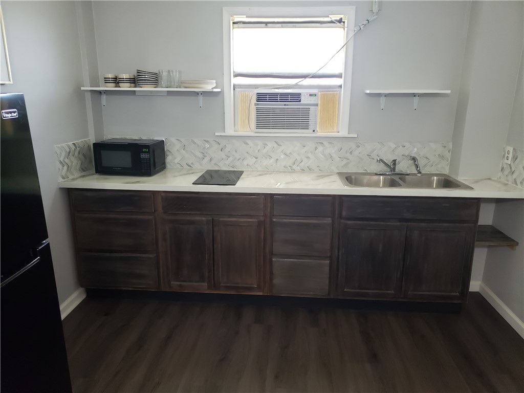 419 Gulfspray Avenue Corpus Christi TX 78402