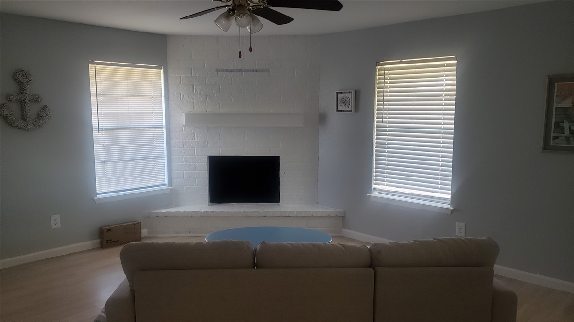 419 Gulfspray Avenue Corpus Christi TX 78402