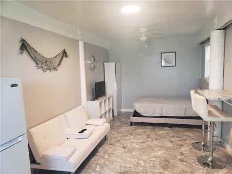 419 Gulfspray Avenue Corpus Christi TX 78402