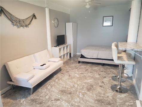 419 Gulfspray Avenue Corpus Christi TX 78402