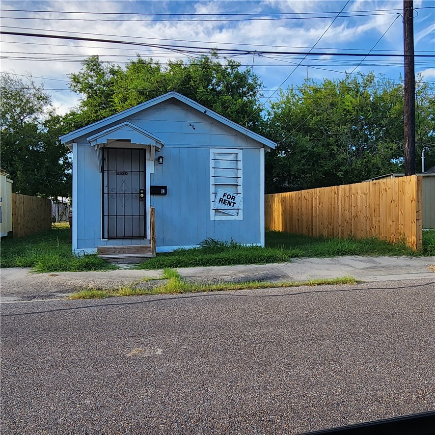 3520 Lou Street Corpus Christi TX 78405