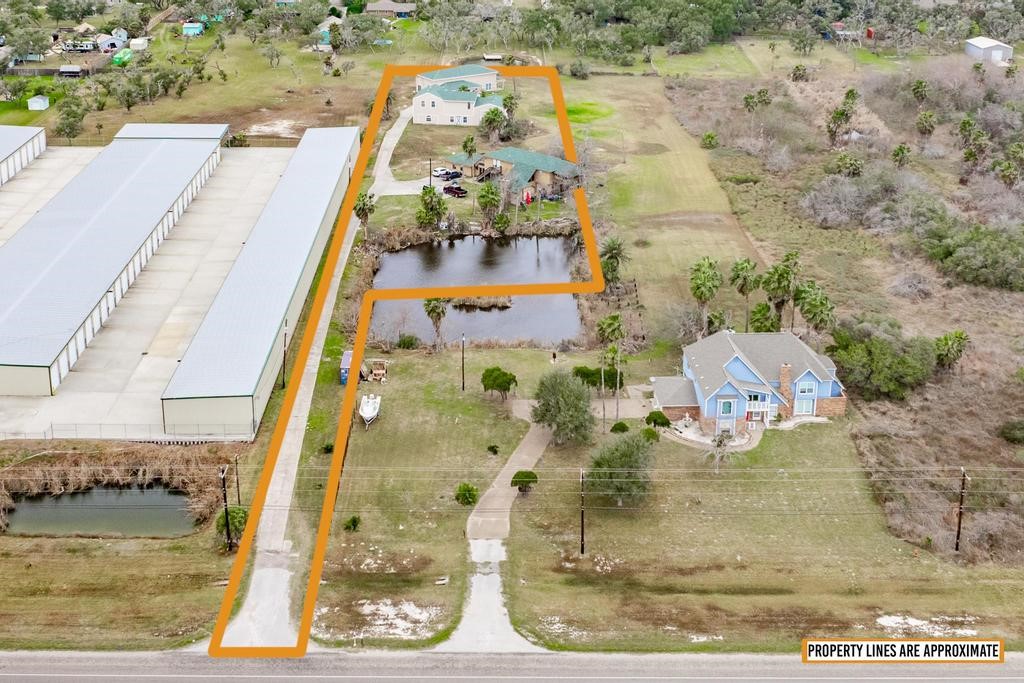 4107 Highway 35 Hwy S Rockport TX 78382