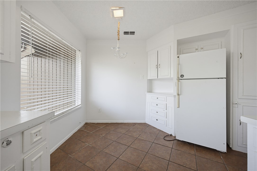 5053 Middlecoff Circle Corpus Christi TX 78413