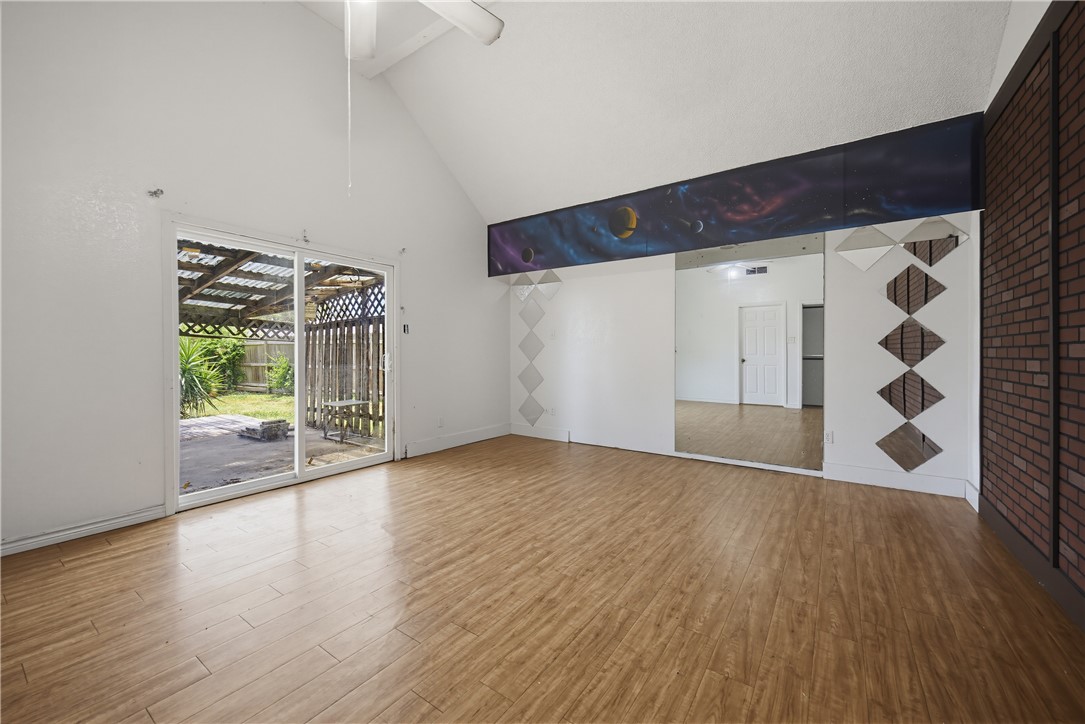 5053 Middlecoff Circle Corpus Christi TX 78413