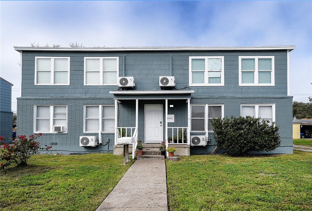 642 Robinson Street Corpus Christi TX 78404