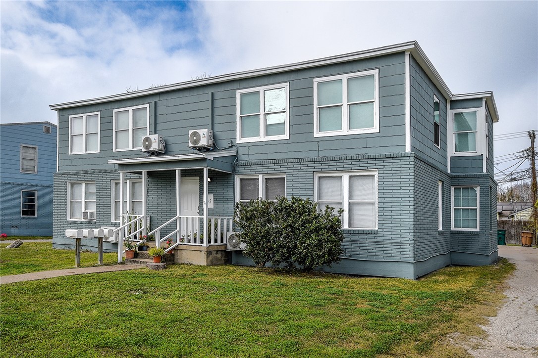 642 Robinson Street Corpus Christi TX 78404