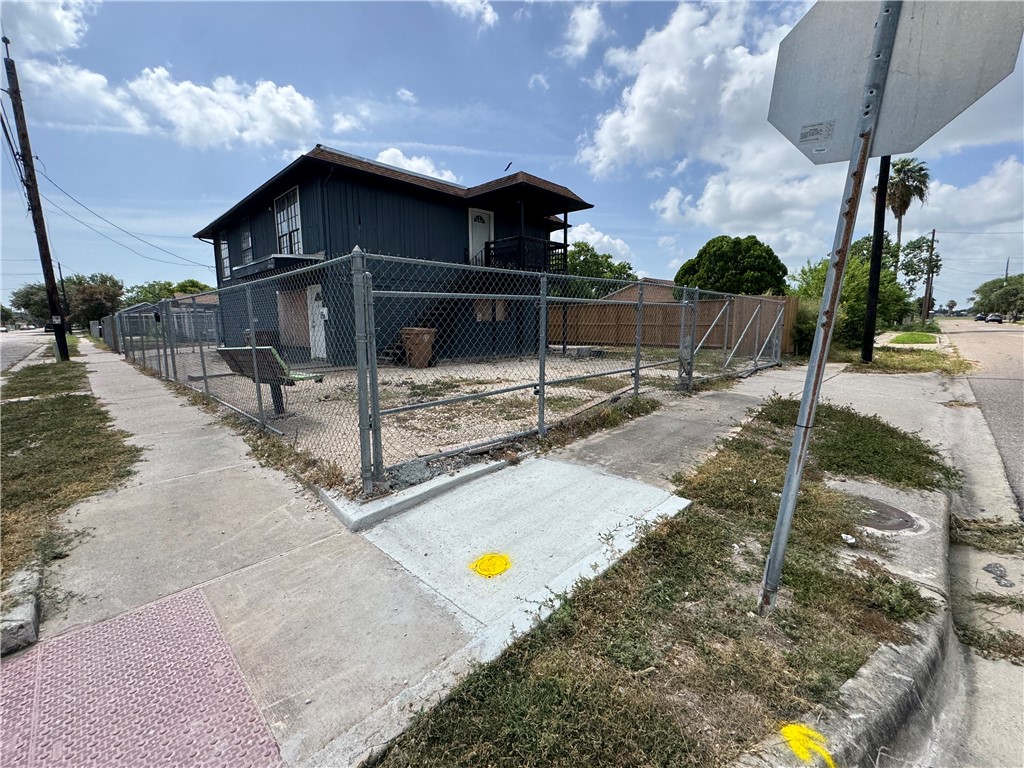 2509 Ruth Street Corpus Christi TX 78405