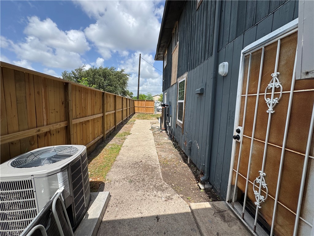 2509 Ruth Street Corpus Christi TX 78405