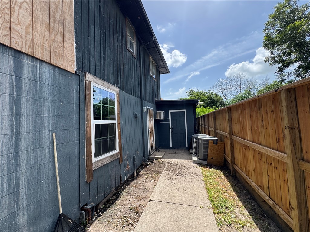 2509 Ruth Street Corpus Christi TX 78405