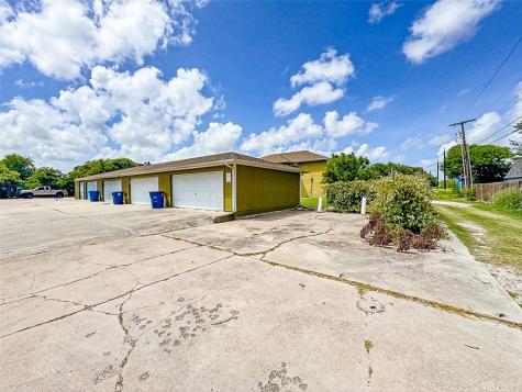 2540 Avenue C Ingleside TX 78362