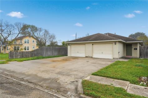 326 Oleander Avenue Corpus Christi TX 78404