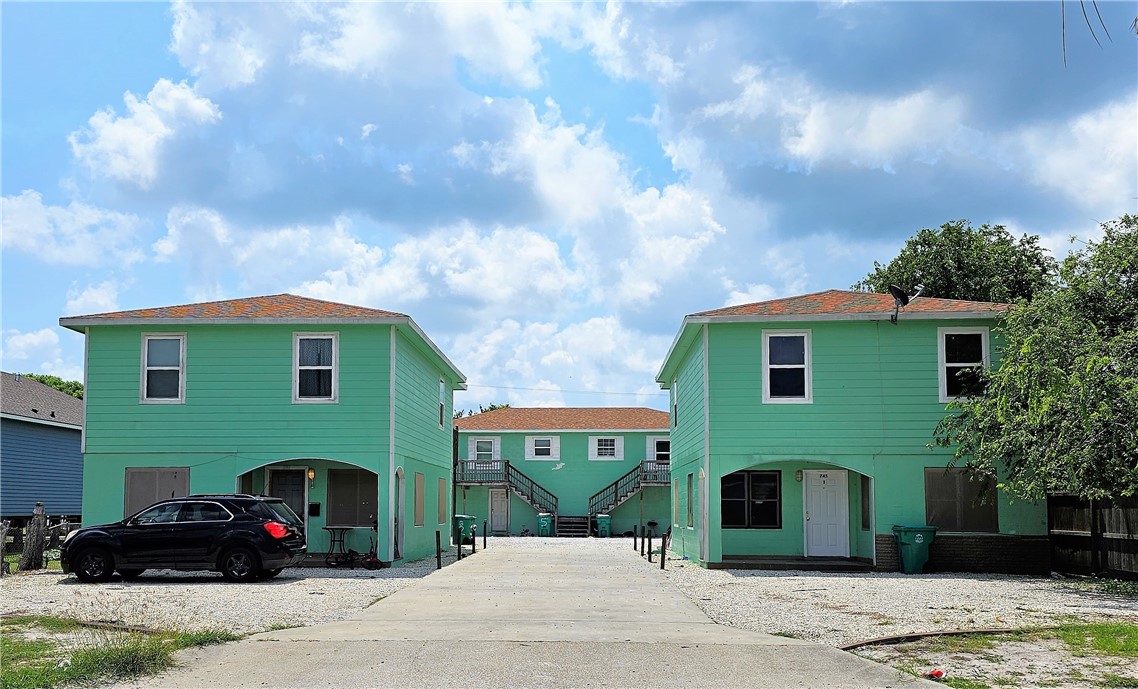 745 S Arch Street Aransas Pass TX 78336