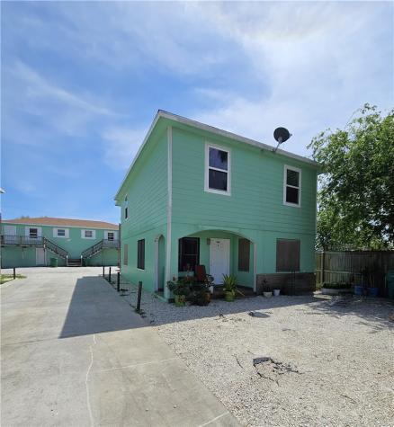 745 S Arch Street Aransas Pass TX 78336