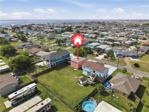 108 Port Avenue Rockport TX 78382