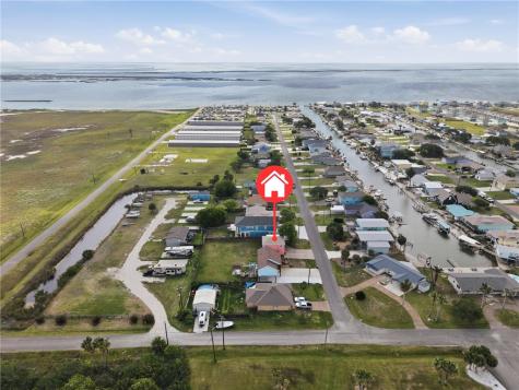 108 Port Avenue Rockport TX 78382