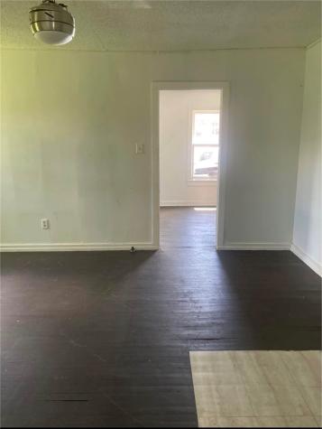 602 E 4th Street Alice TX 78332
