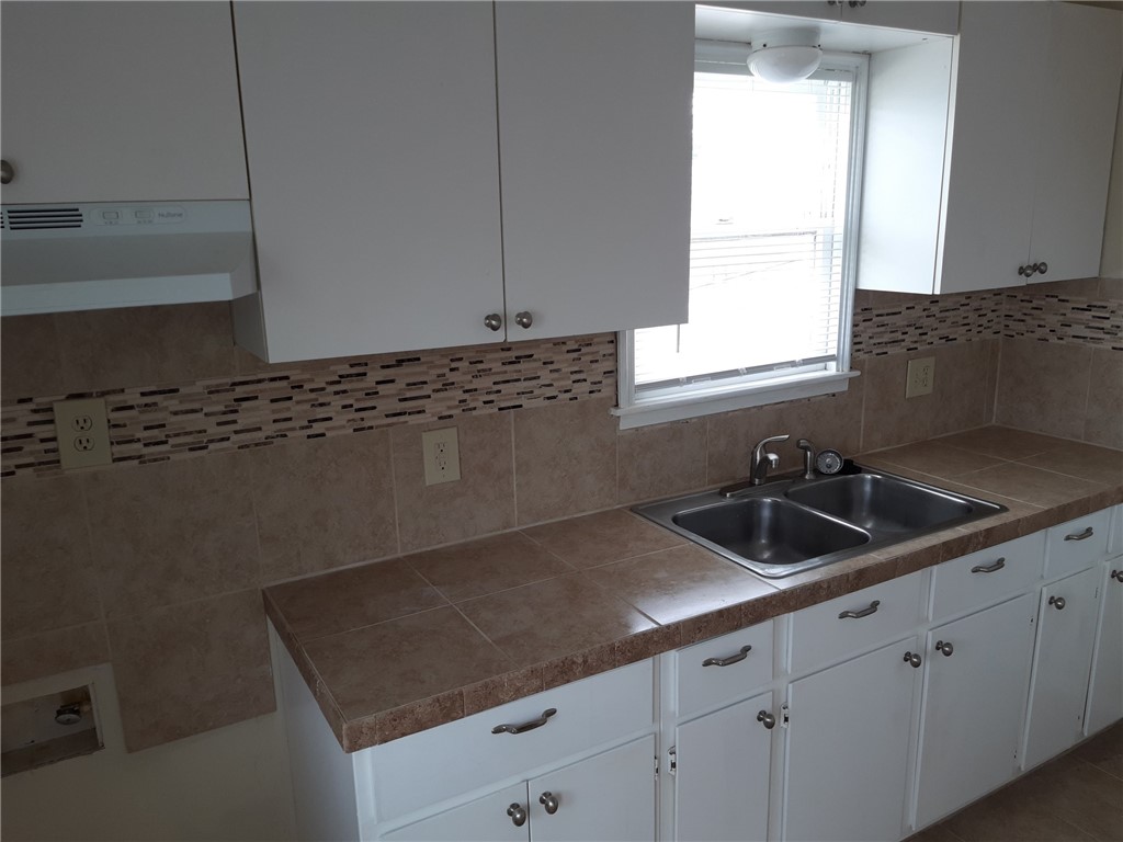 2801 Lawnview Street Corpus Christi TX 78404