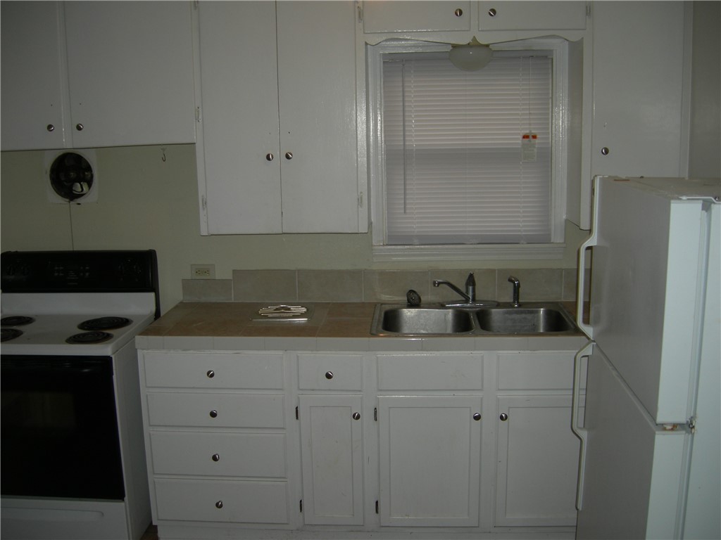 2801 Lawnview Street Corpus Christi TX 78404