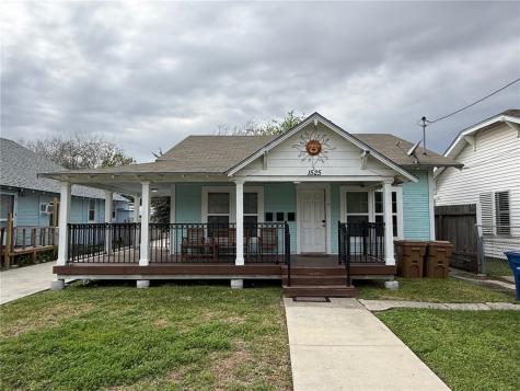 1525 5th Street Corpus Christi TX 78404