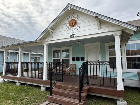 1525 5th Street Corpus Christi TX 78404