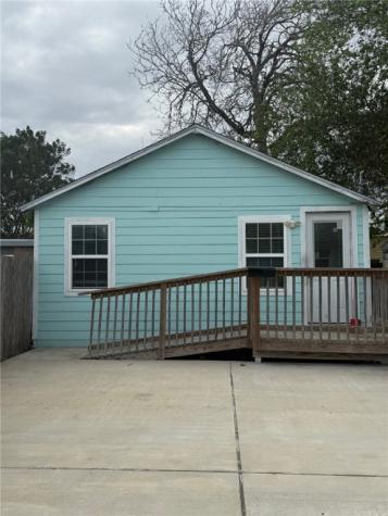 1525 5th Street Corpus Christi TX 78404
