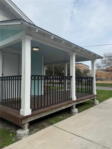 1525 5th Street Corpus Christi TX 78404